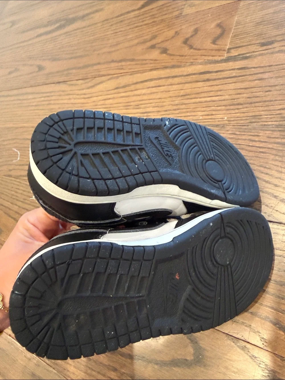 Nike Dunks Pandas Kids Black and White Low-Top Sneakers
